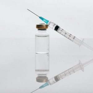 Disposable Injection Syringe – Sterile Medical-Grade, Clear Scale Markings, Leak-Proof Design, Single-Use Safety